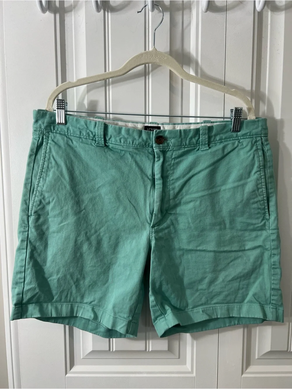 J. Crew Men's Flat Front Chino Shorts in Seafoam